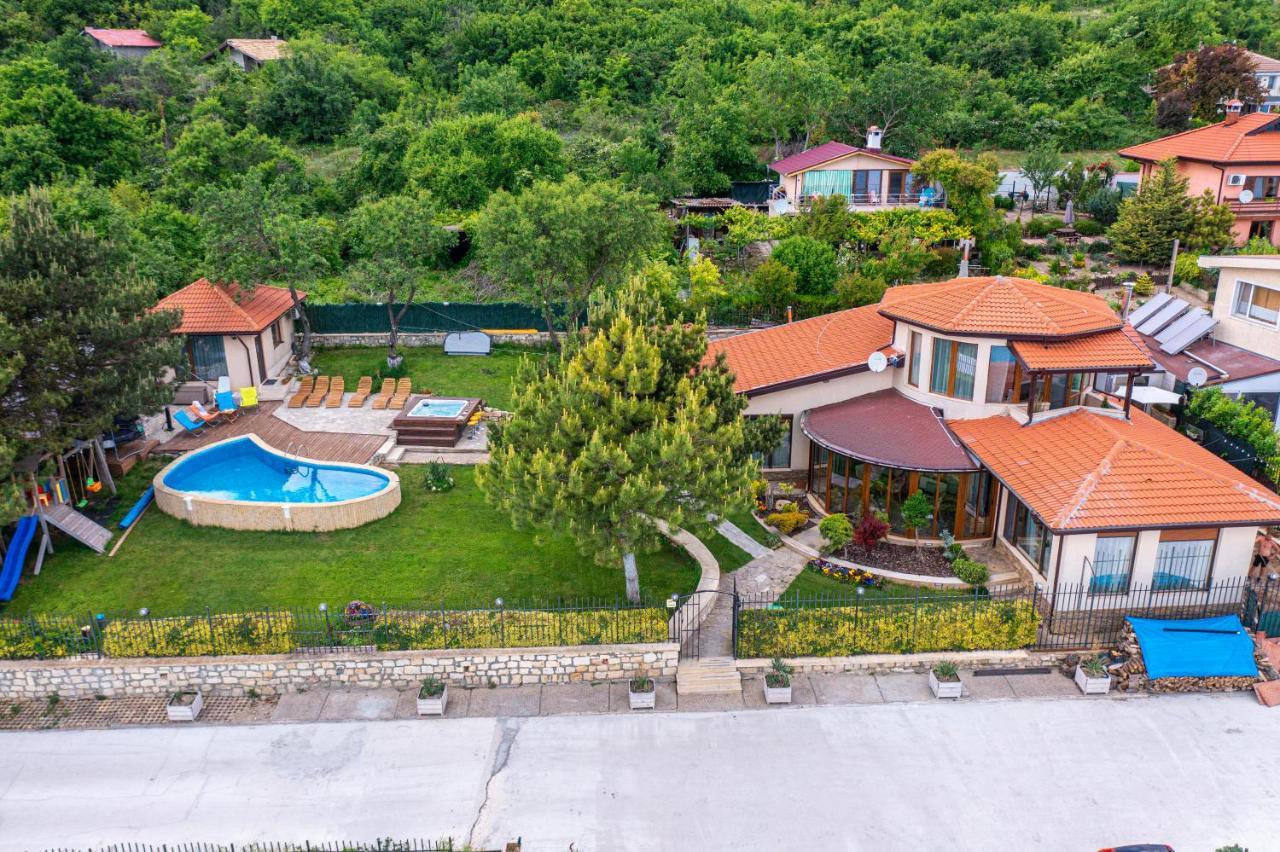Villa Sunny House Izgrev Baltschik Exterior foto
